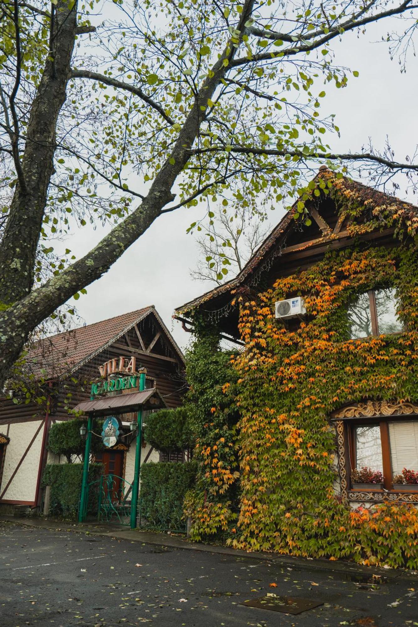 Villa Garden Hotel Soločin Exteriér fotografie