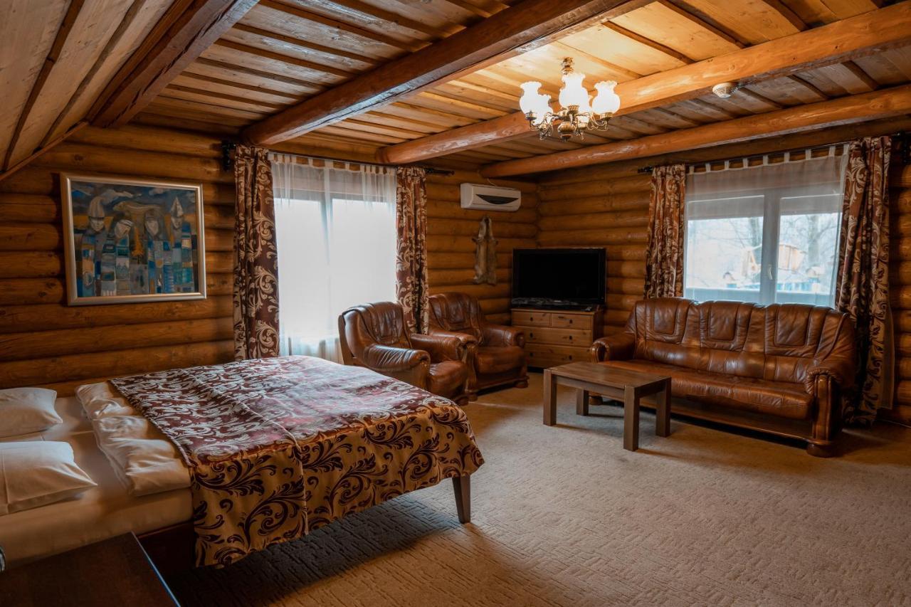 Villa Garden Hotel Soločin Exteriér fotografie